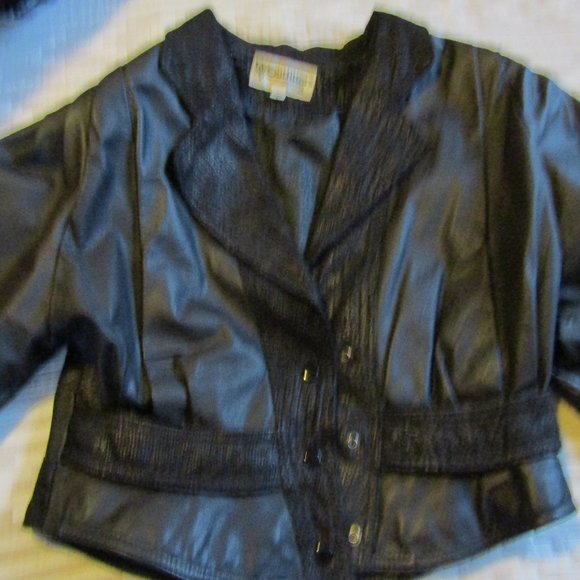 Vintage Retro 1980's Woman's Black Leather Jacket Size Small Y2K! - Picture 1 of 5